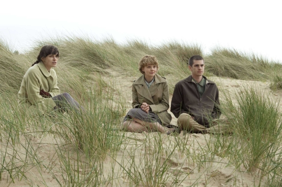 Keira Knightley, Carey Mulligan and Andrew Garfield in Never Let Me Go